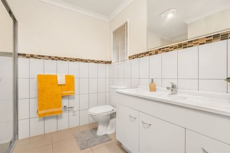 Photo of property in 31 Thomas Moore Place, Pukekohe, 2120