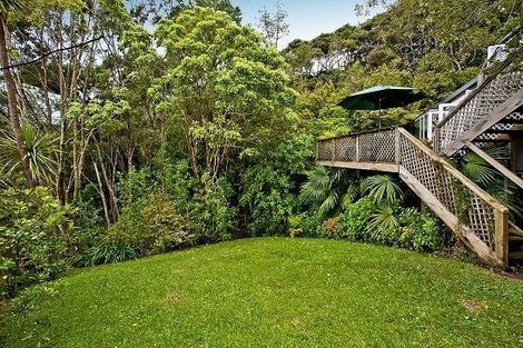 Photo of property in 154 Chelsea View Drive, Chatswood, Auckland, 0626