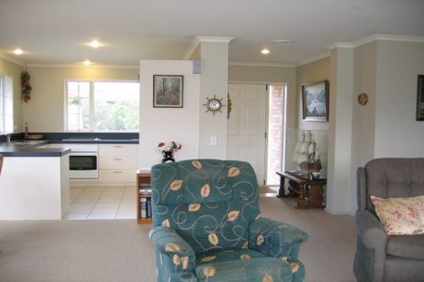 Photo of property in 13 Best Place, Stoke, Nelson, 7011