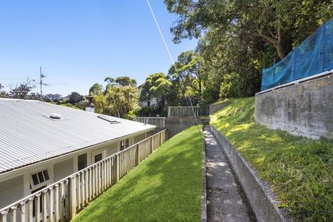 Photo of property in 105 Volga Street, Island Bay, Wellington, 6023