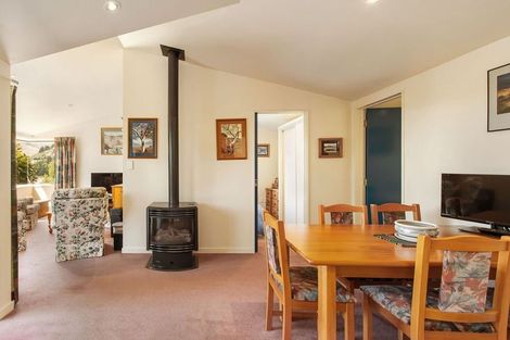 Photo of property in 2/17c Cracroft Terrace, Cashmere, Christchurch, 8022