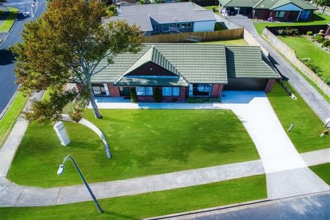 Photo of property in 2 Shenton Place, Burswood, Auckland, 2013