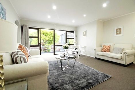 Photo of property in 114 Coxhead Road, Wattle Downs, Auckland, 2103