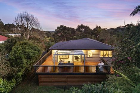 Photo of property in 3 Boylan Road, Titirangi, Auckland, 0604