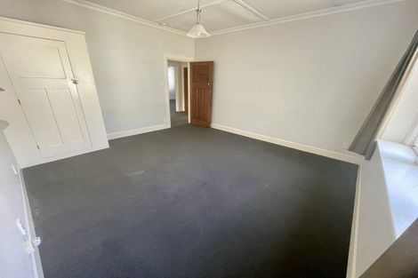 Photo of property in 23 Severn Street, Island Bay, Wellington, 6023