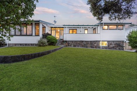 Photo of property in 156 Oceanbeach Road, Mount Maunganui, 3116