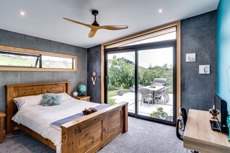 Photo of property in 55 Avery Road, Eskdale, Napier, 4182