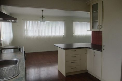 Photo of property in 3 Booker Place, Weymouth, Auckland, 2103
