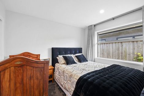 Photo of property in 7 Tupare Place, Highlands Park, New Plymouth, 4312