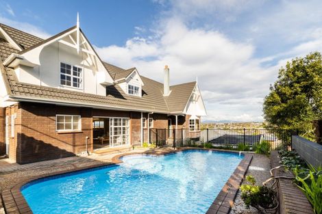 Photo of property in 12 Ewan Place, Taradale, Napier, 4112