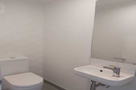 Photo of property in 32 Pennant Street, Long Bay, Auckland, 0630