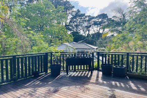 Photo of property in 28 Waterview Downs, Waterview, Auckland, 1026
