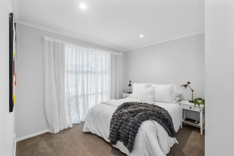 Photo of property in 9 Maple Lane, Huapai, Kumeu, 0810