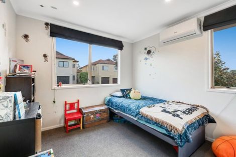 Photo of property in 19 Trimaran Drive, Gulf Harbour, Whangaparaoa, 0930