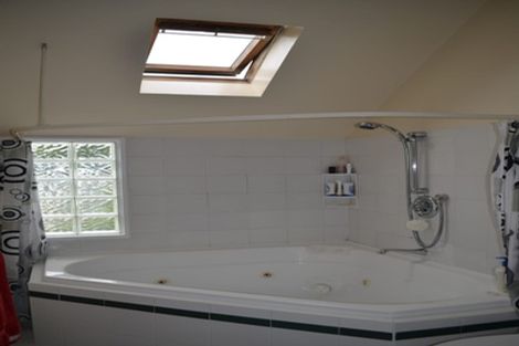 Photo of property in 2/240 Kilmore Street, Christchurch Central, Christchurch, 8011