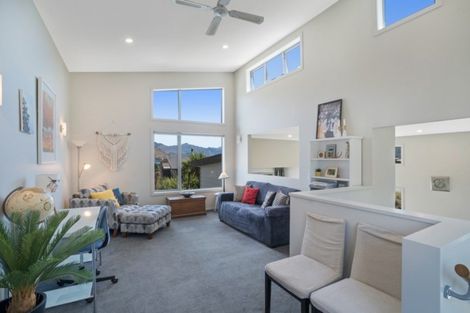 Photo of property in 9 Trevathan Lane, Wanaka, 9305