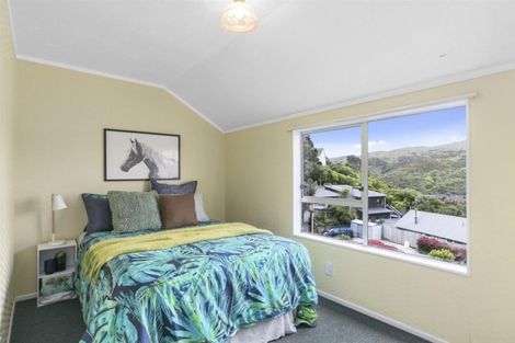 Photo of property in 18 Cambrian Street, Churton Park, Wellington, 6037