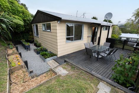 Photo of property in 1/7 Venus Place, Whitby, Porirua, 5024