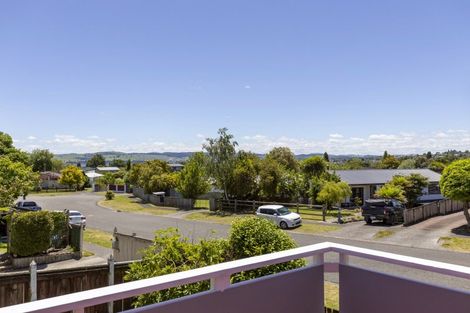 Photo of property in 15 Ferney Place, Richmond Heights, Taupo, 3330