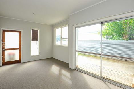 Photo of property in 28 Montrose Street, Flaxmere, Hastings, 4120