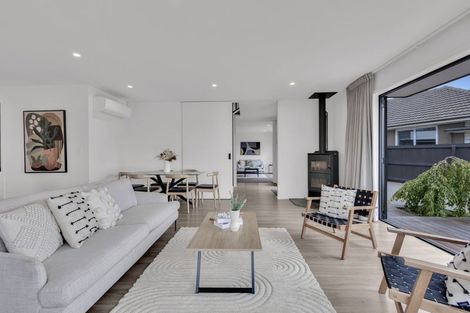 Photo of property in 111 Trafalgar Street, St Albans, Christchurch, 8014