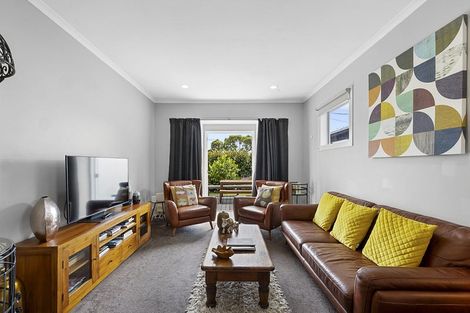 Photo of property in 166 Lemon Street, Strandon, New Plymouth, 4312