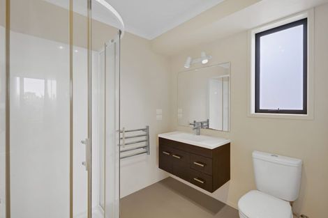 Photo of property in 2 Rawiri Drive, Bell Block, New Plymouth, 4312