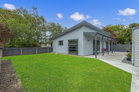 Photo of property in 2a Piper Place, Roslyn, Palmerston North, 4414
