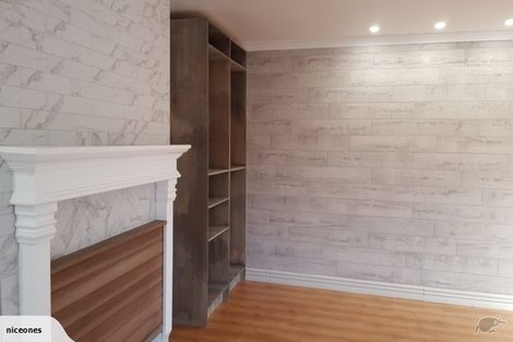 Photo of property in 19 Millstream Drive, Henderson, Auckland, 0610