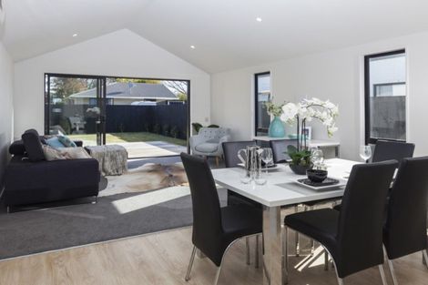 Photo of property in 94 Sarabande Avenue, Redwood, Christchurch, 8051