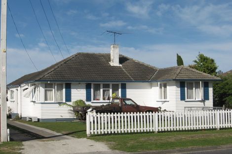 Photo of property in 24 Churchill Crescent, Te Hapara, Gisborne, 4010