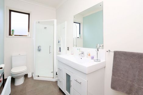 Photo of property in 16 Huia Street, Waikiwi, Invercargill, 9810