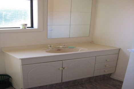 Photo of property in 90 Grafton Street, Waltham, Christchurch, 8011