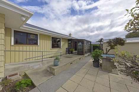 Photo of property in 38 Kilburn Street, Bishopdale, Christchurch, 8053