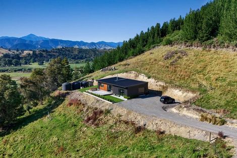 Photo of property in 64 Golf Road, Wakefield, 7025