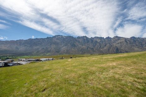 Photo of property in 50 Cunninghams Drive, Jacks Point, Queenstown, 9371