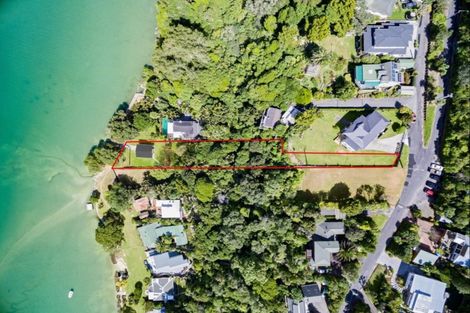 Photo of property in 39a Pohutukawa Avenue, Shelly Park, Auckland, 2014