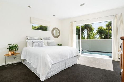 Photo of property in 1 Ti Kouka Eco Lane, Redcliffs, Christchurch, 8081