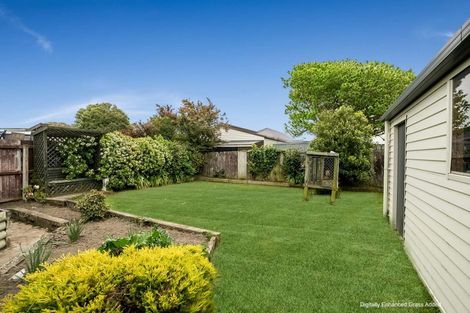 Photo of property in 150 Pacific Road, North New Brighton, Christchurch, 8083