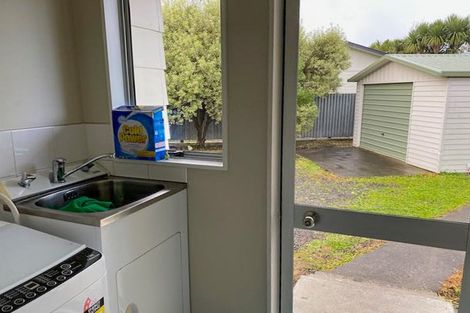 Photo of property in 16 Tasman Crescent, Carterton, 5713