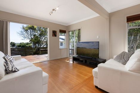 Photo of property in 392a Oceanbeach Road, Mount Maunganui, 3116