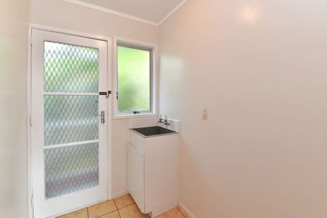 Photo of property in 2/28 Scarlock Avenue, Browns Bay, Auckland, 0630
