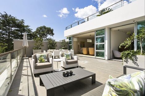 Photo of property in 17/258 Hurstmere Road, Takapuna, Auckland, 0622