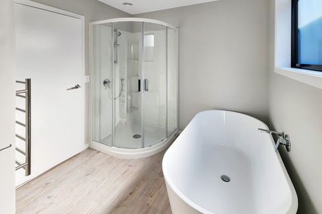 Photo of property in 5c Bathurst Street, Silverstream, Upper Hutt, 5019