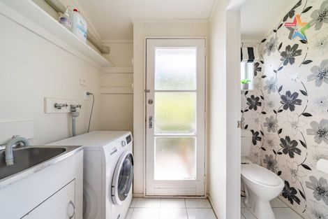 Photo of property in 12a Jacaranda Grove, Maungaraki, Lower Hutt, 5010