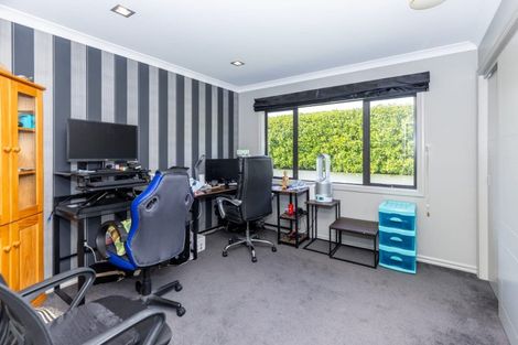 Photo of property in 15 Naomi Place, Cambridge, 3434