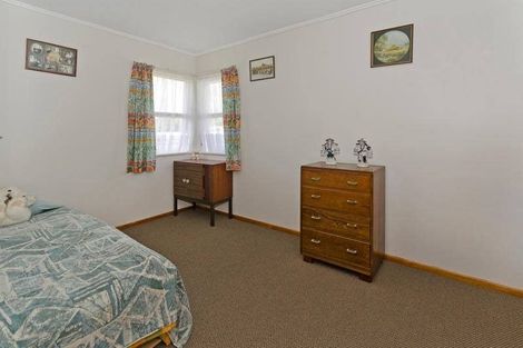 Photo of property in 30 Edinburgh Avenue, Rosehill, Papakura, 2113