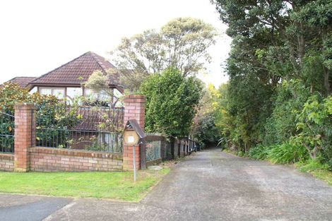 Photo of property in 13 Bert Wilson Place, Cockle Bay, Auckland, 2014