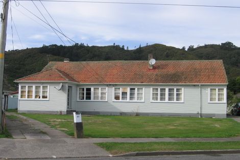 Photo of property in 22/20 Hughes Crescent, Taita, Lower Hutt, 5011