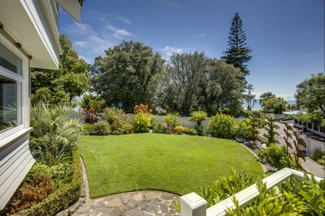 Photo of property in 1 Lambton Road, Hospital Hill, Napier, 4110